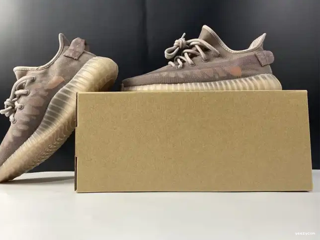 Yeezy V2 350 Adidas Boost GW2871 Mono Mist 0703